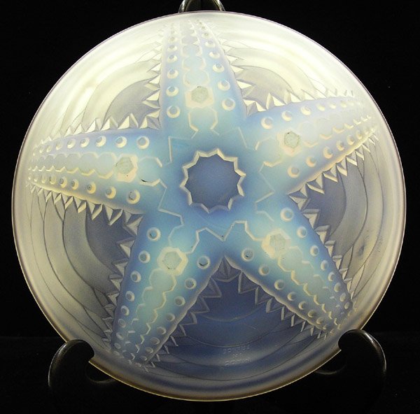 Opalescent glass starfish bowl France - 3