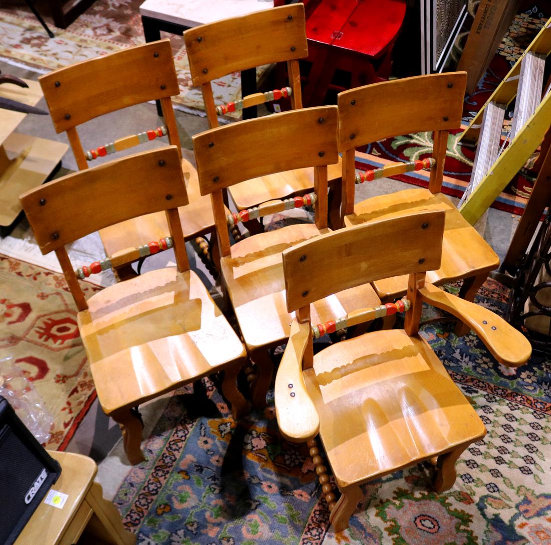 (lot of 7) Monterey furniture dining suite, consisting (1 of 2)