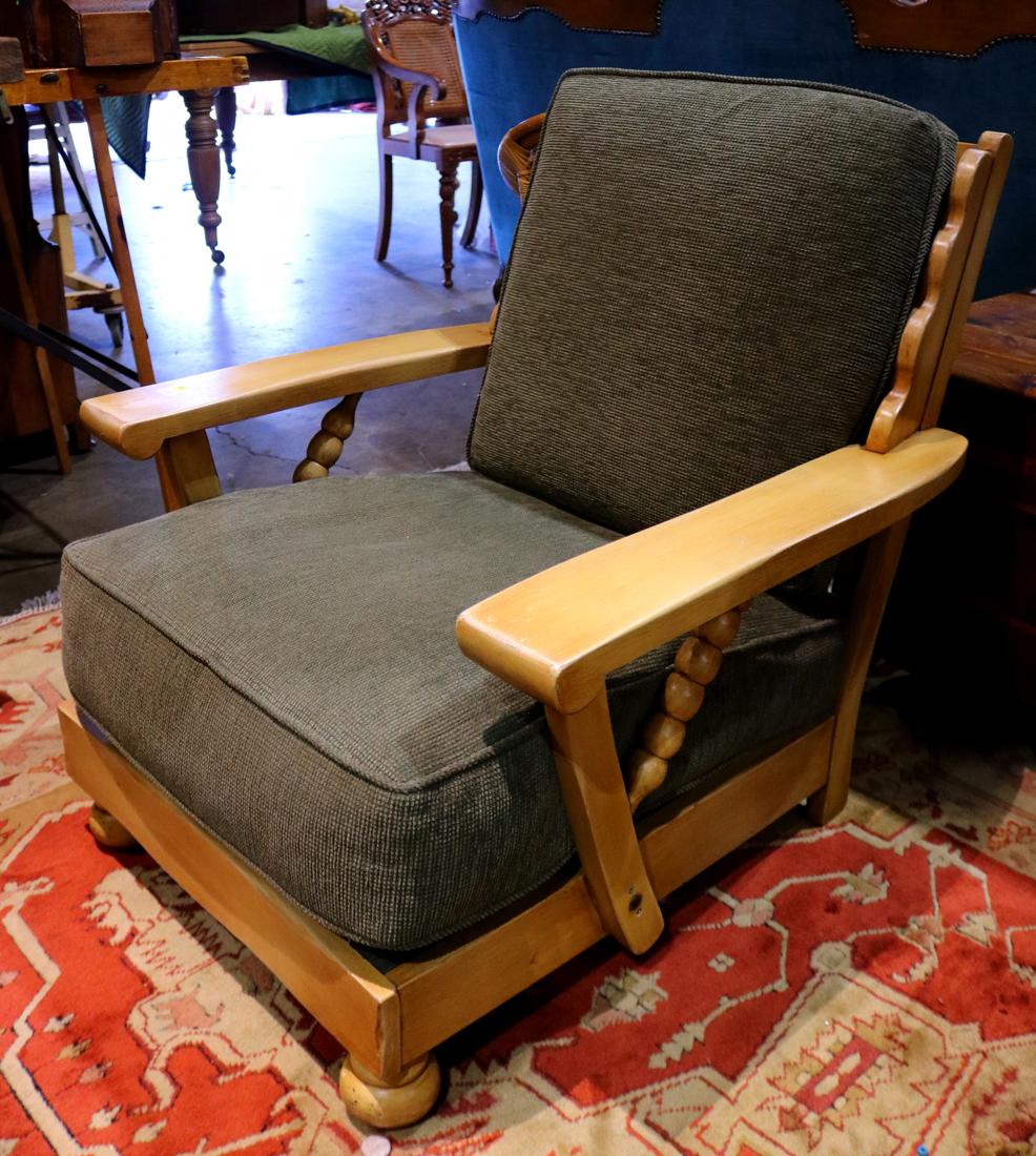 Monterey Furniture lounge chair, the armchair frame (1 of 1)