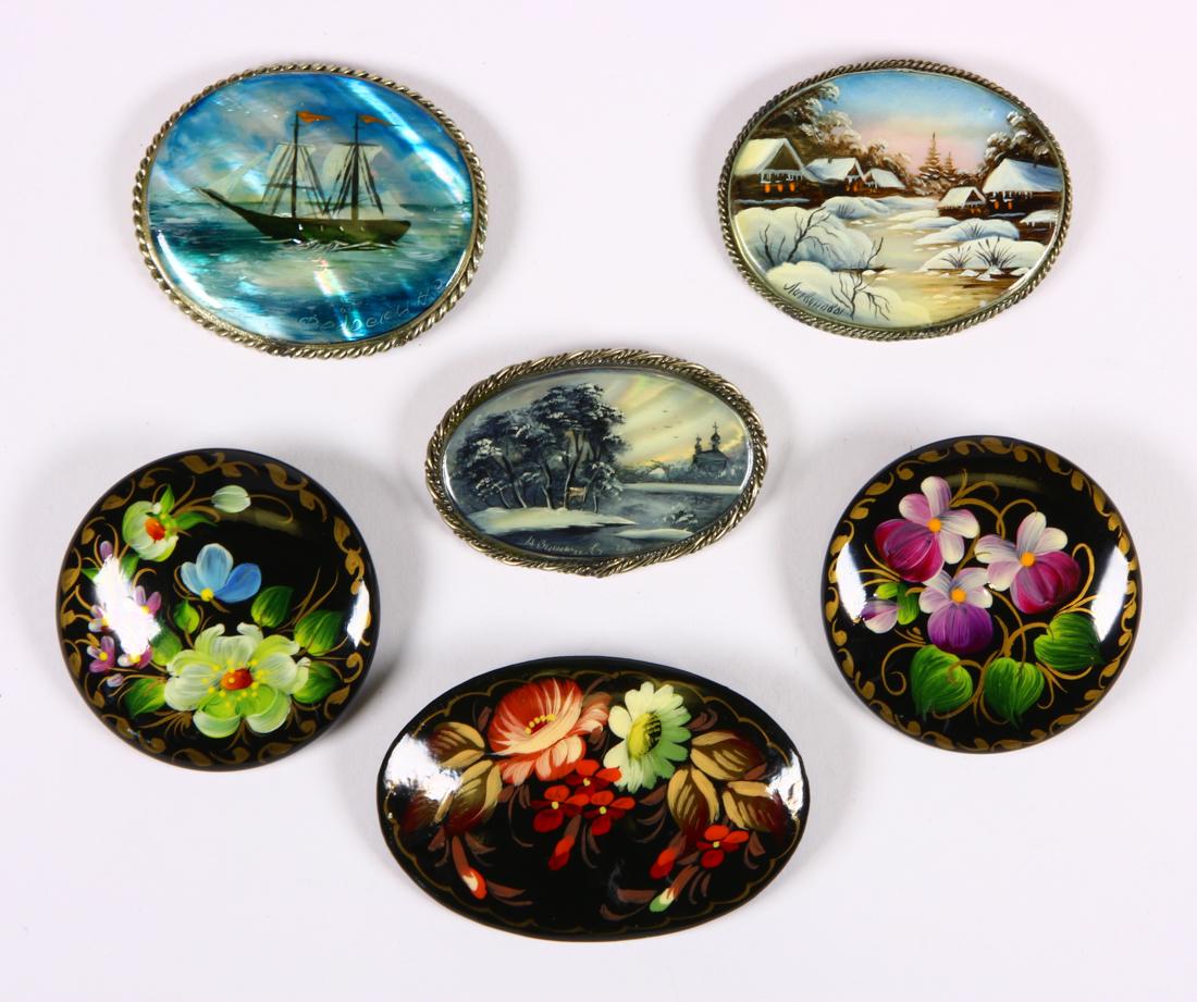 (Lot of 6) Painted shell, wood lacquered and metal (1 of 2)