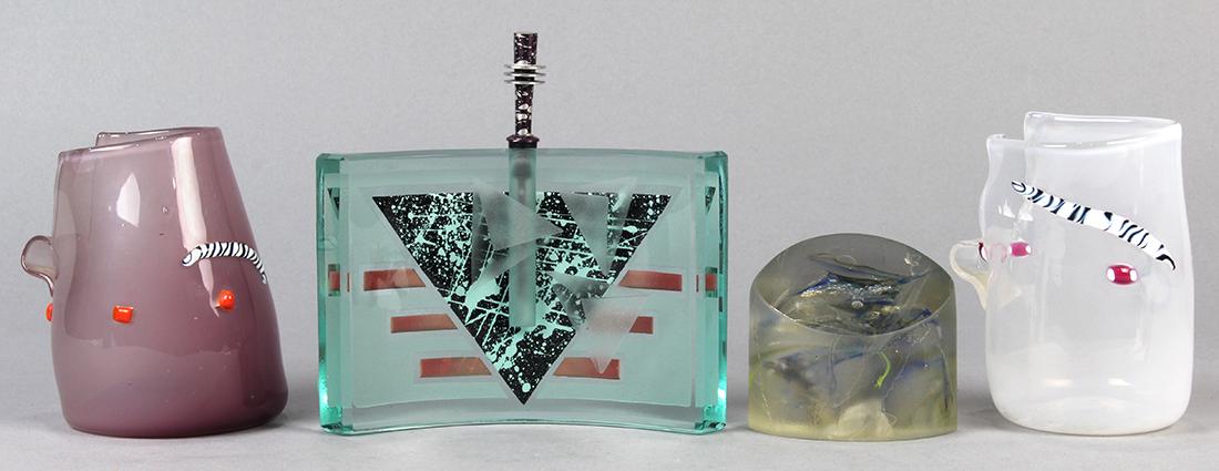 (lot of 4) Contemporary art glass collection, (1 of 4)