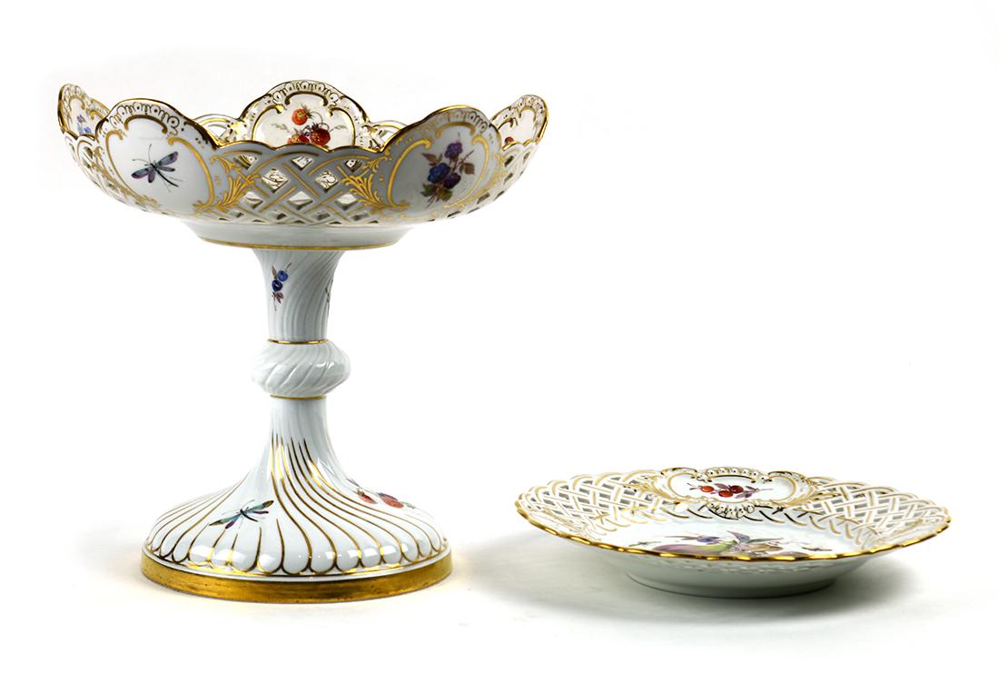 Meissen porcelain group (1 of 9)