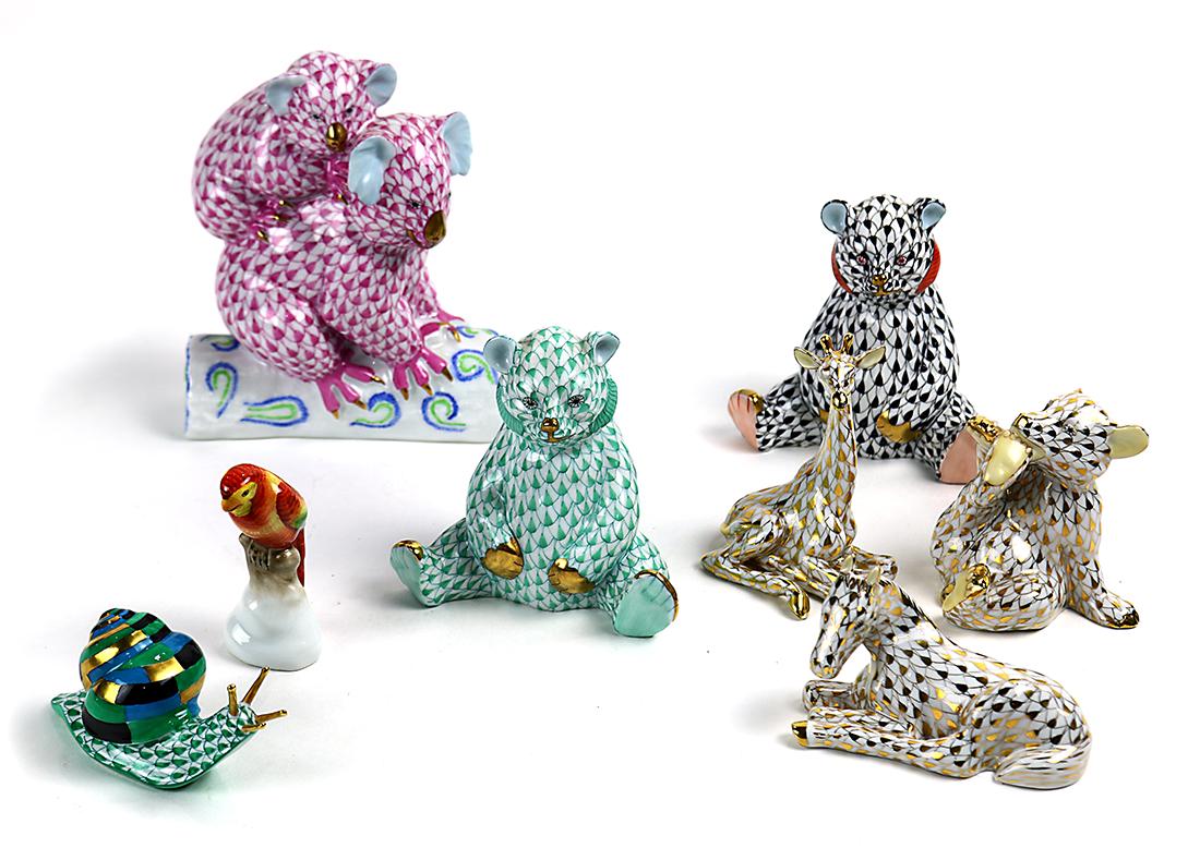 Herend hand painted porcelain figurines (1 of 7)