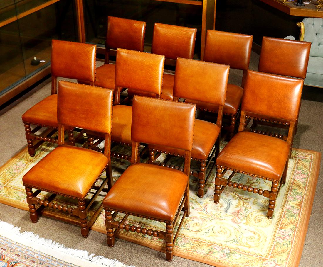 Custom Baroque style dining chairs executed by Therien (1 of 7)