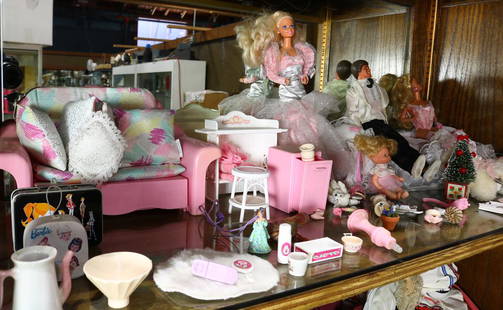 One shelf of vintage Barbie and Skipper furniture and: One shelf of vintage Barbie and Skipper furniture and 11 dolls, consisting of a desk, chair, sofa, scale, etc., largest: 12"h