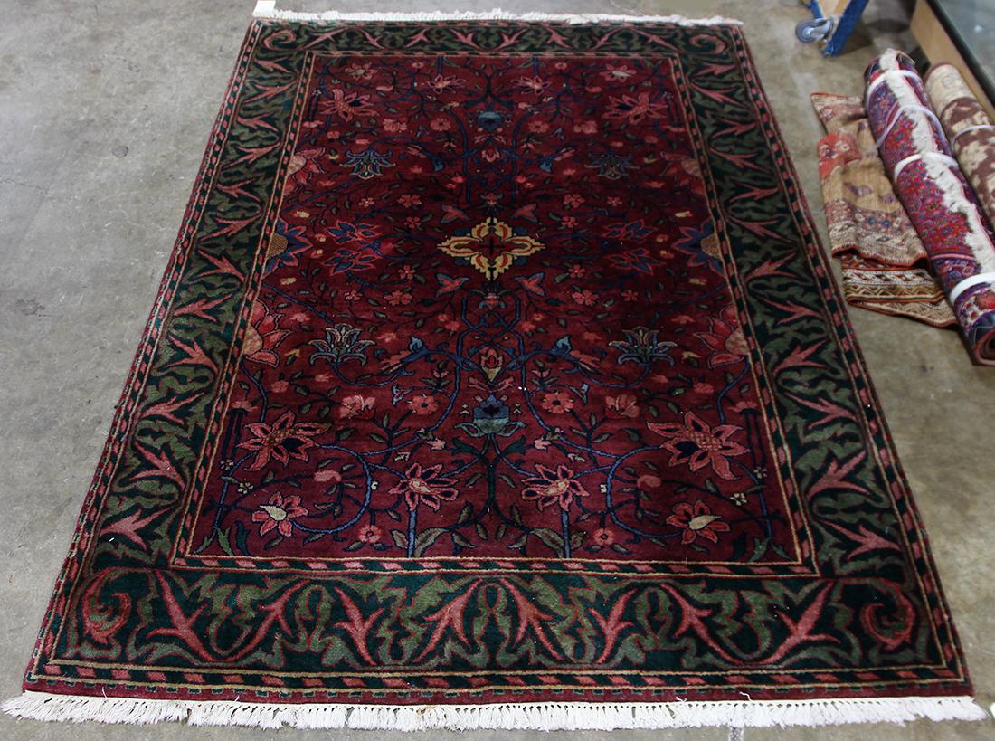 Indo Tabriz carpet (1 of 4)