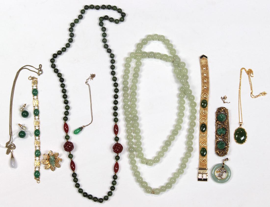 Collection of carnelian, jade, aventurine, 14k gold and: Collection of carnelian, jade, aventurine, 14k gold and metal jewelry Including 1) carnelian and nephrite bead necklace; 1) glass bead necklace; 1) aventurine gilt bracelet; 1) nephrite and metal brac