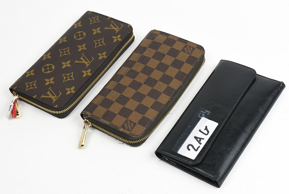 (lot of 3) Louis Vuitton and Gucci style wallets, (1 of 14)