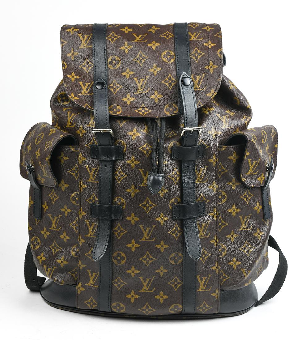Louis Vuitton style Christopher backpack, executed in (1 of 5)