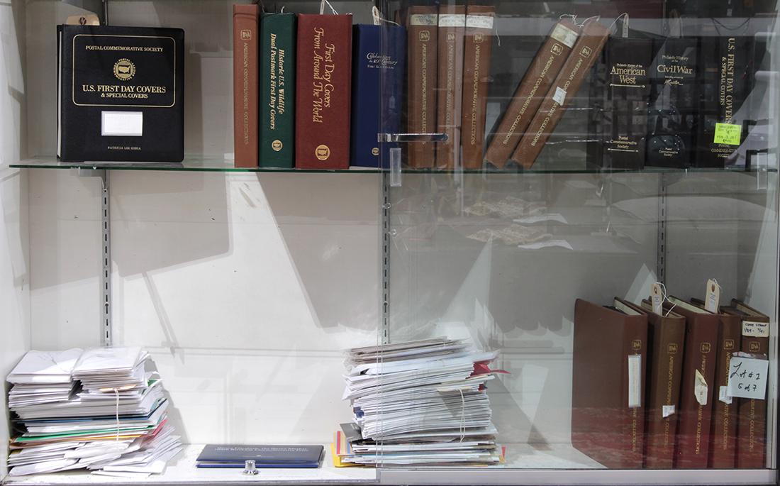 (lot of 19) Stamp binder collection of United States (1 of 5)