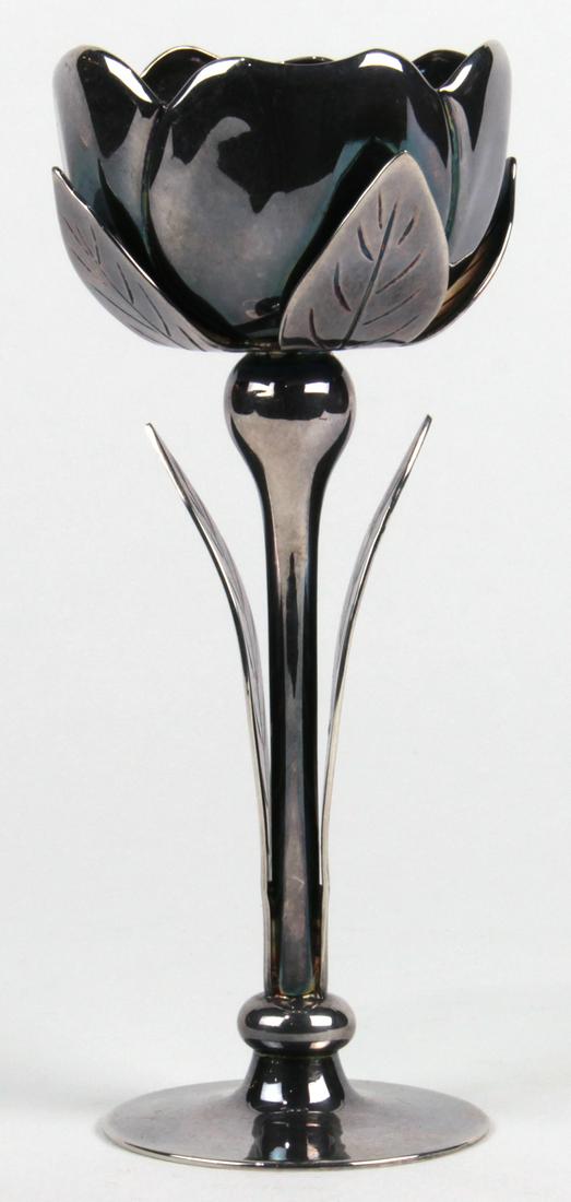 Italian sterling silver Pampaloni Bichierografia: Italian sterling silver Pampaloni Bichierografia decorative chalice, in the shape of a tulip, measure 5.5 inches high, 5.74 troy oz