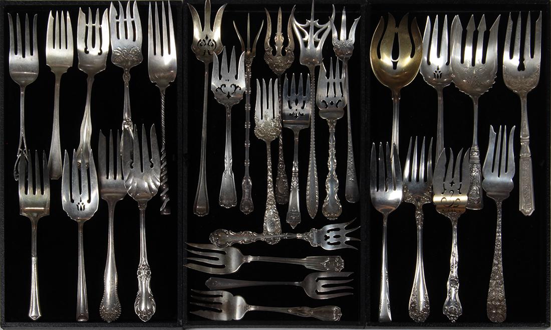 (lot of 30) Sterling silver associated serving fork (1 of 3)