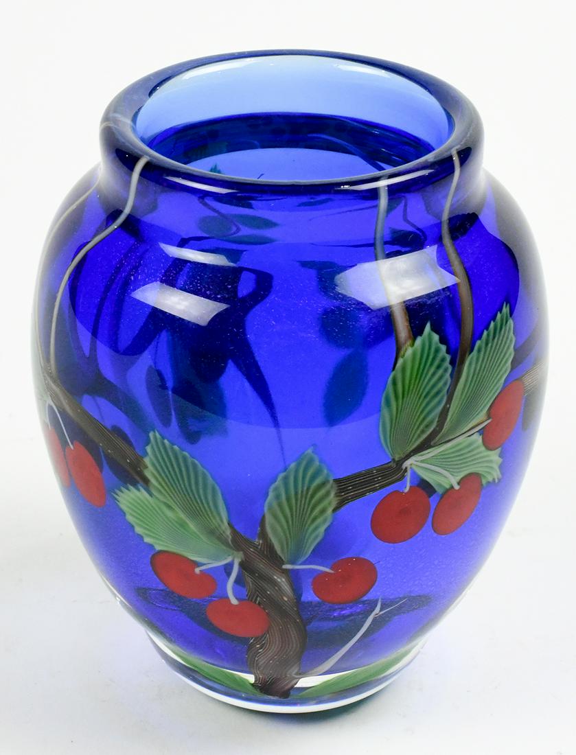 Orient and Flume art glass vase, 20th Century, of (1 of 3)