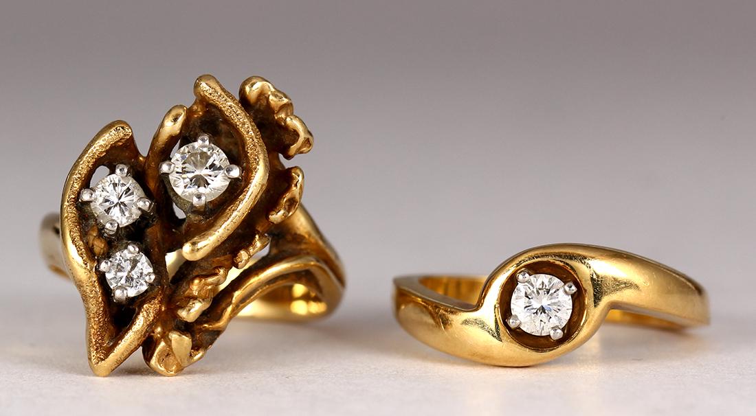 (Lot of 2) Diamond and 14k yellow gold rings (1 of 3)
