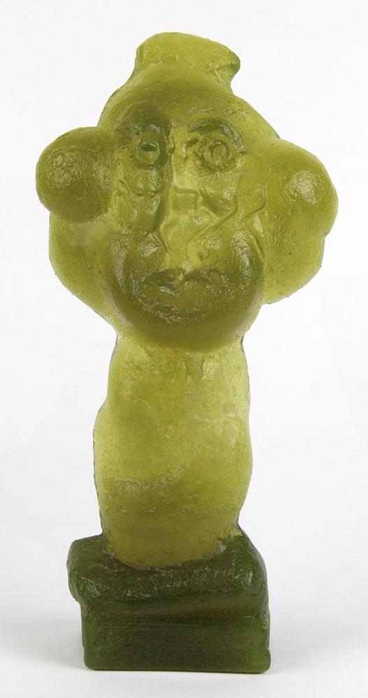 Daum Paolo Santini "Proton" pate de verre figural: Daum Paolo Santini "Proton" pate de verre figural sculpture, depicting an abstract face executed in yellow, signed at base, 12"h