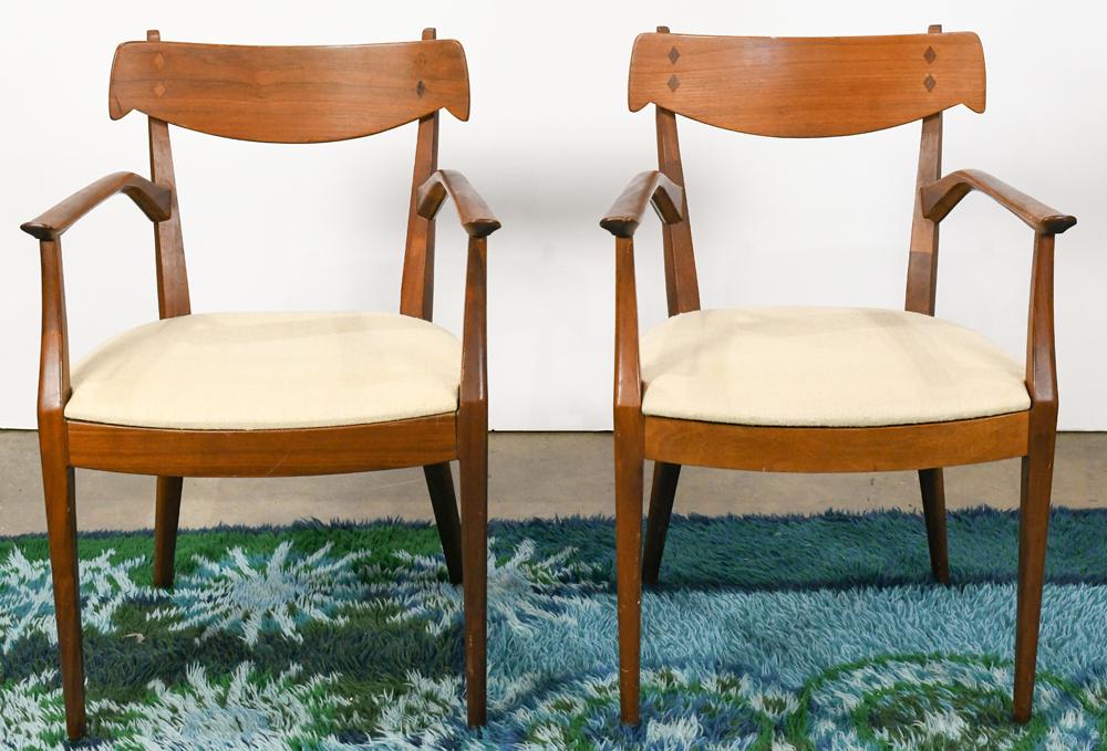 (lot of 2) Kipp Stewart for Drexel Declaration: (lot of 2) Kipp Stewart for Drexel Declaration sidechairs, executed in walnut with diamond form inlaid backs, and rising on tapered legs, 32"h