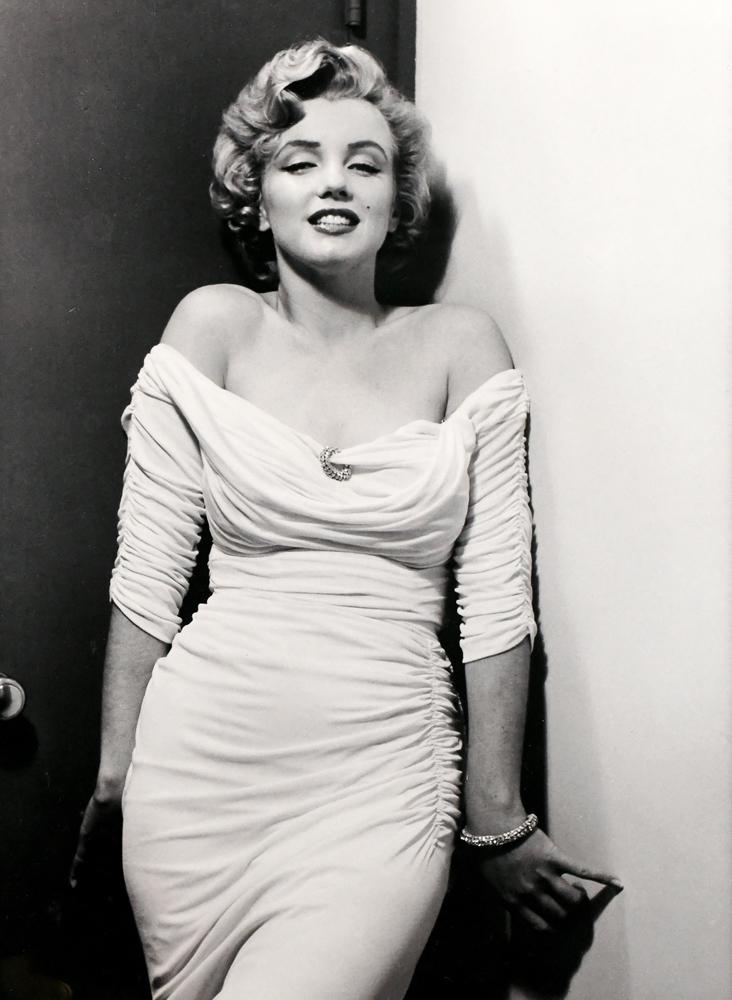 Photograph, Philippe Halsman: Philippe Halsman (American/Latvian, 1906-1979), Portrait of Marilyn Monroe, gelatin silver print, stamped verso, edition 7/250, later printing, sight: 15.5"h x 11.5"w, overall (with frame): 18"h x 14"