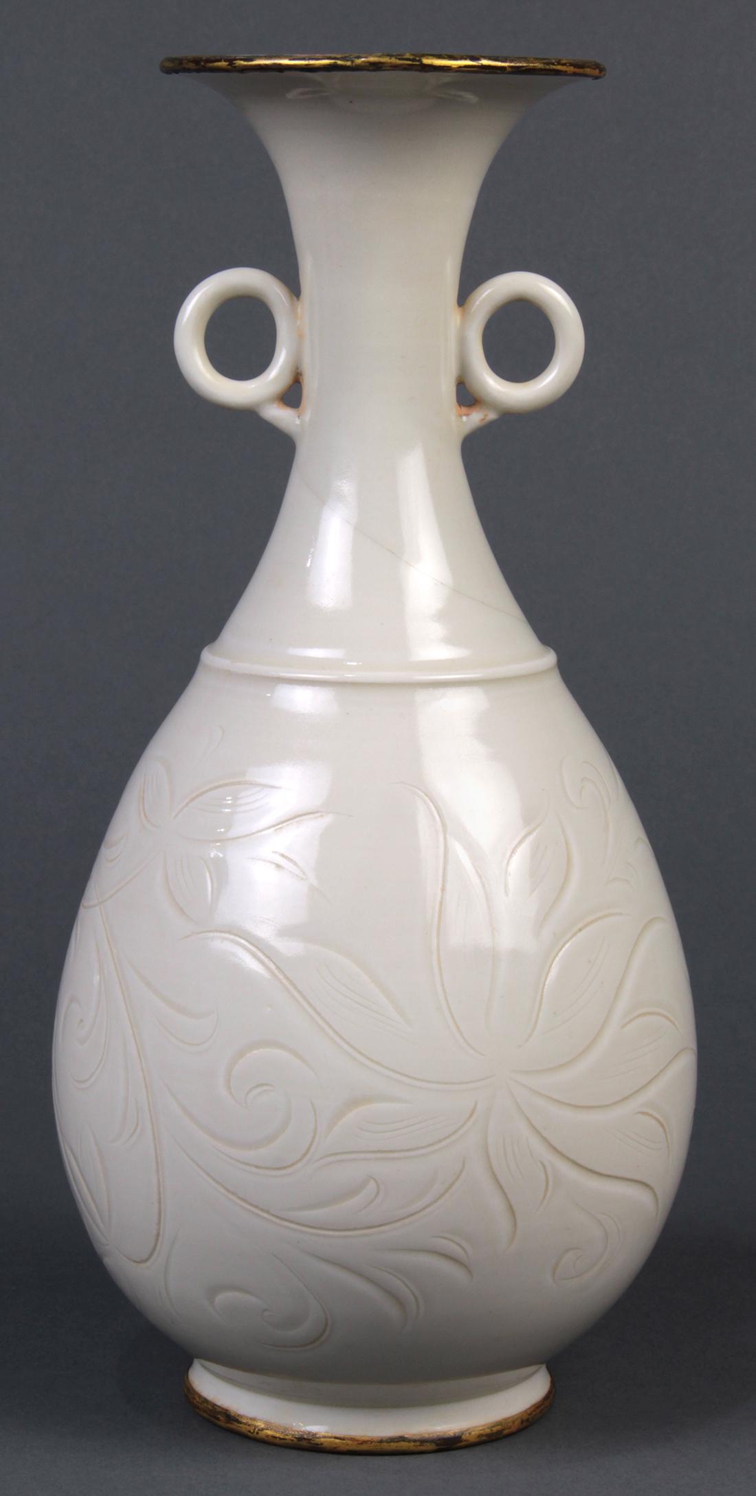 Chinese White Glazed Bottle Vase (1 of 6)