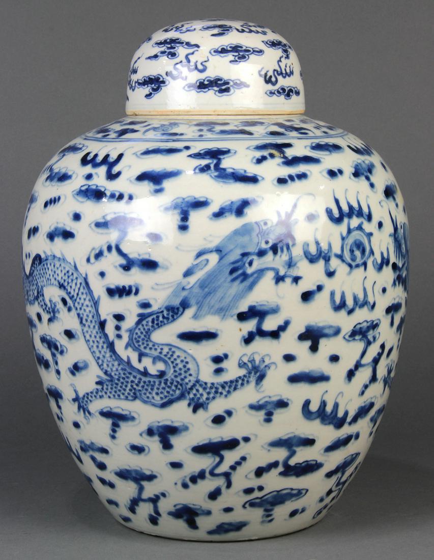 Chinese Blue-and-White Porcelain Jar, Dragon (1 of 6)