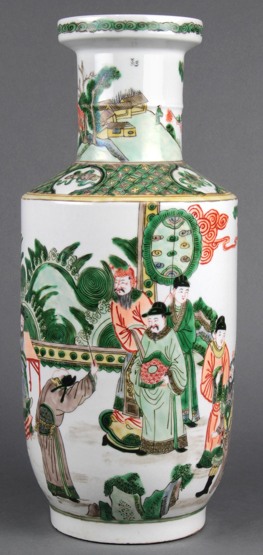 Chinese Famille Verte Vase, Officials (1 of 5)