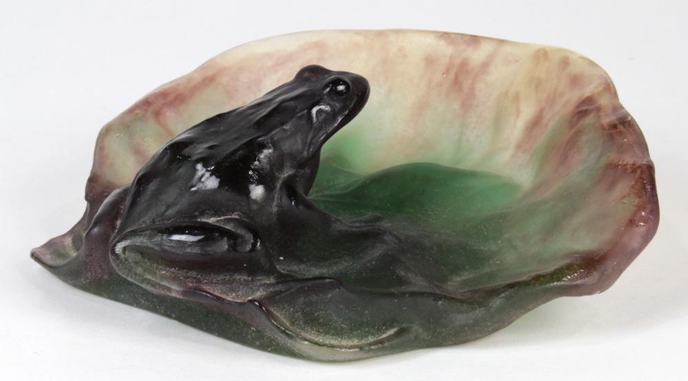 Daum France pate de verre bowl: Daum France pate de verre bowl, executed in multiple colors, depicting a frog on a lilypad, script signed Daum on base, 2"h x 6"w