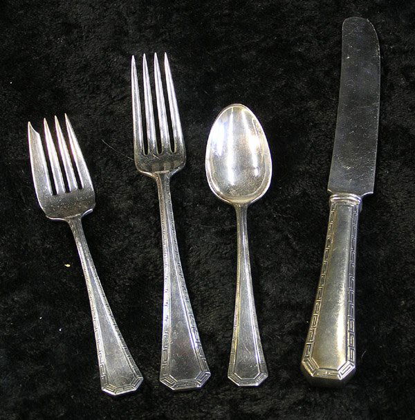 Wallace Silversmiths sterling flatware: (lot of 24) Wallace Silversmiths silver plated flatware sevice for 6 consisting of 6 teaspoons, 6 dinner knives, 6 dinner forks and 6 salad forks