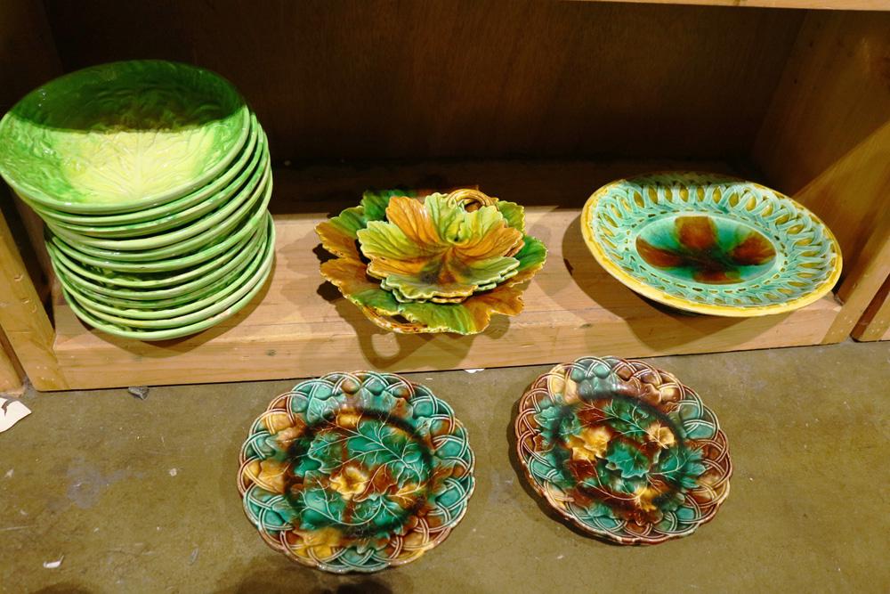 One shelf of majolica: One shelf of majolica, including Italian cabbage form plates, a compote, leaf form dishes, etc.