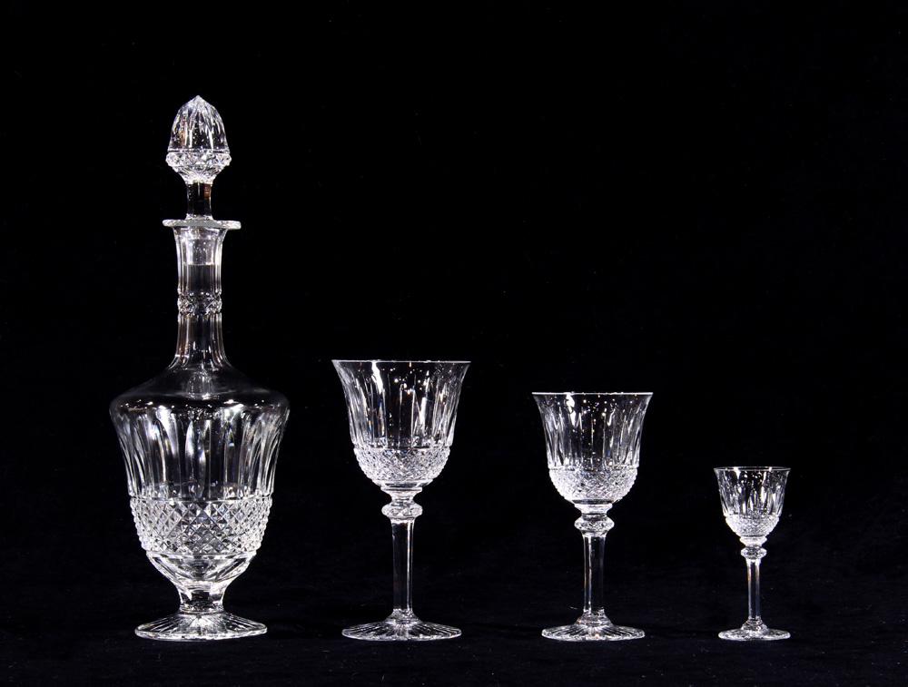 (lot of 20) St. Louis French crystal stemware and: (lot of 20) St. Louis French crystal stemware and decanter group, consisting of a decanter 13.5"h, (6) wine glasses 6.5"h, (7) port glasses 5.75"h, and (6) cordials 4"h