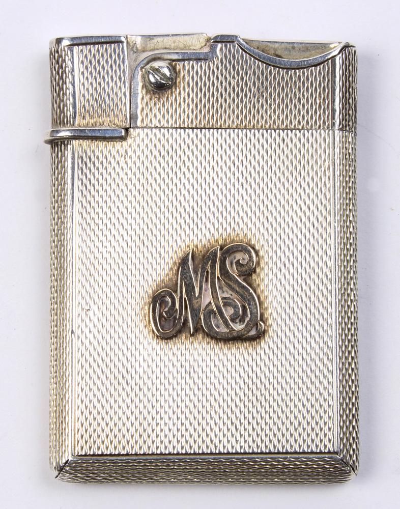 A sterling silver lighter circa 1940 (1 of 2)