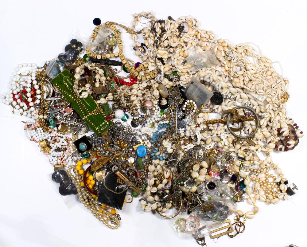 Collection of multi-stone and costume jewelry (1 of 2)