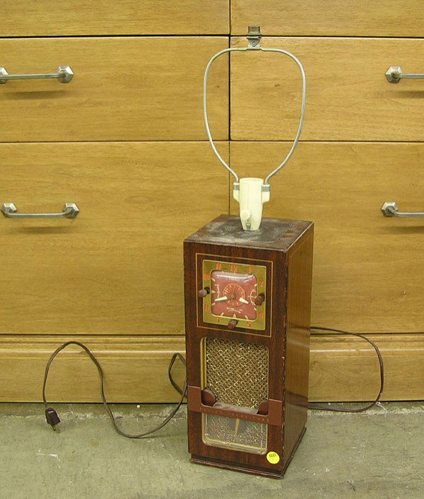 4223 Philco Transitone radio/clock/lamp