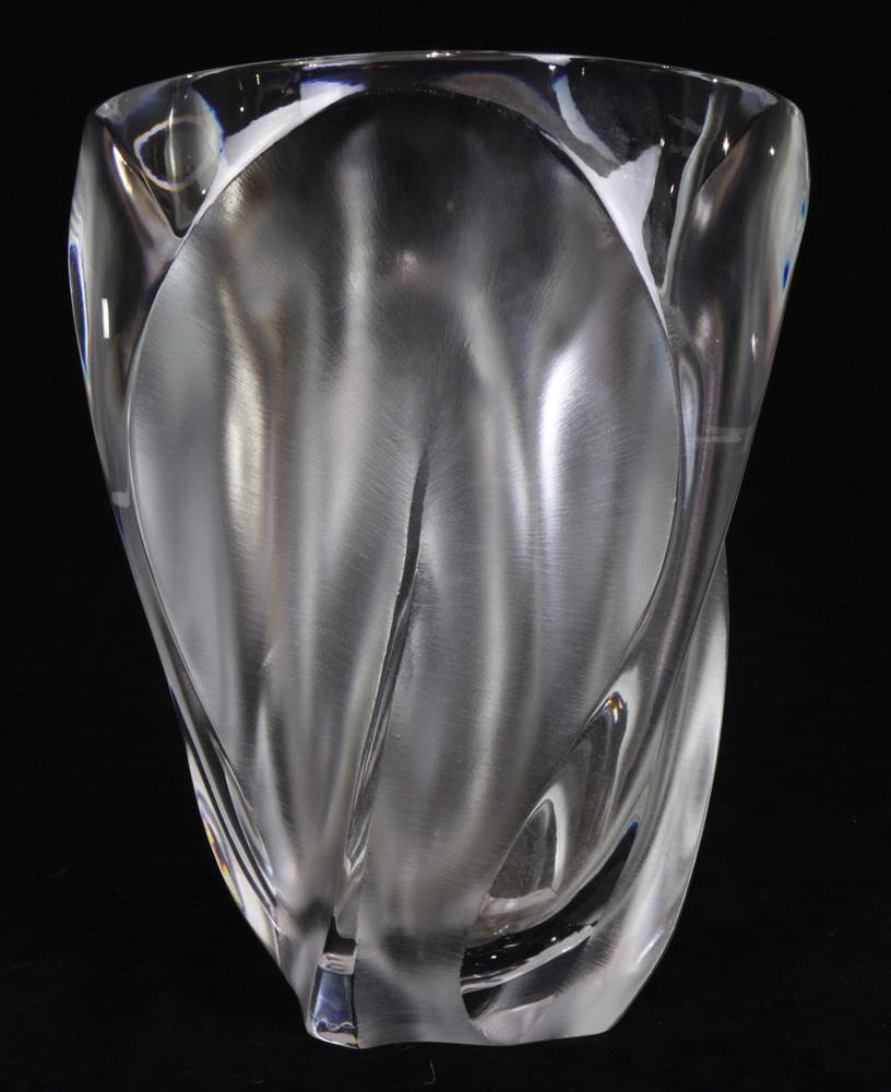 A Lalique France Ingrid vase: A Lalique France Ingrid vase, having frosted leaf form reserves, underside marked Lalique France, 10.5"h x 8.5"w