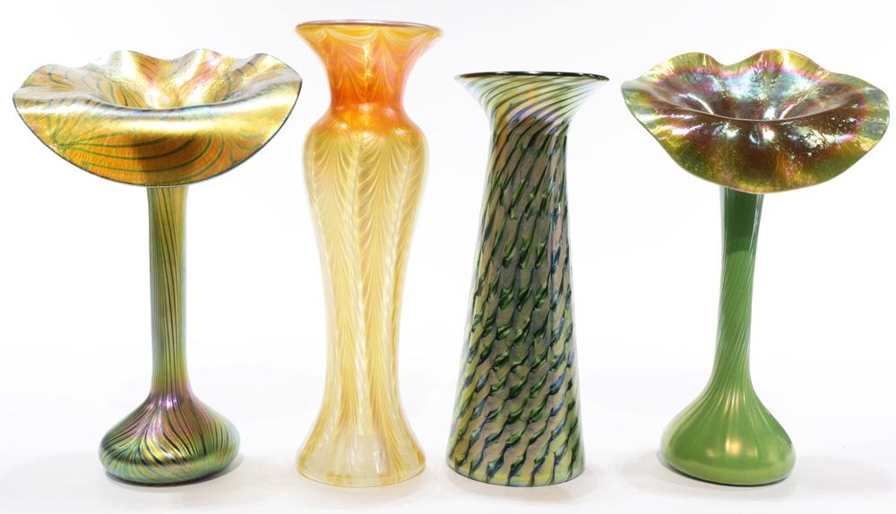 A Lundberg Studios group: (lot of 4) Lundberg Studios vase group, consisting of (2) jack-in-the-pulpit examples each having an iridescent onion skin rim, together with another having a tapered form with pulled feather designs 