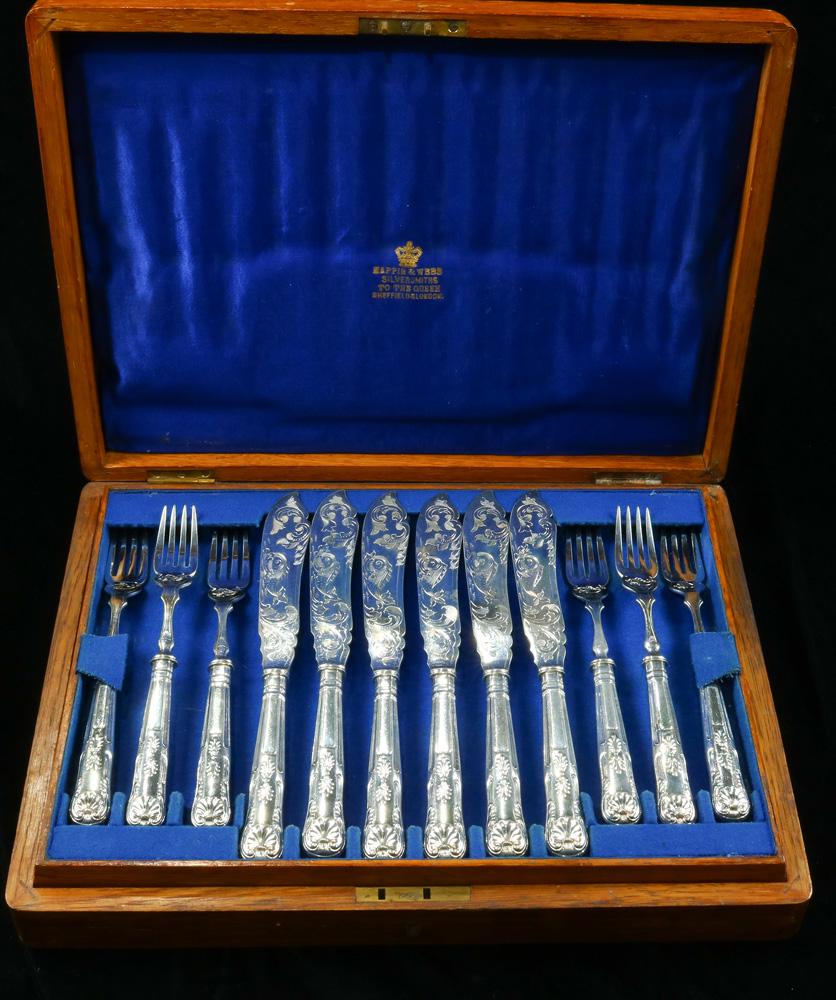 Mappin and Webb Kings (12) fish forks and knives with: (lot of 24) A Mappin and Webb Kings pattern EP fish service: (12) fish forks and (12) fish knives, 9.5"l, en suite with a fitted oak box, Provenance: The Estate of George Germany, Berkeley, CA.