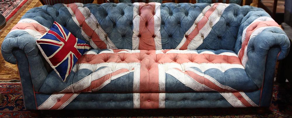 Chesterfield sofa: Chesterfield sofa, having a Union Jack pattern upholstery with tufted seat and back, 24"h x 69"w x 27"d