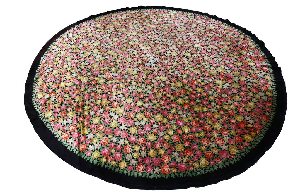 An Austrian Joann Backhausen carpet attributed to Carl (1 of 5)