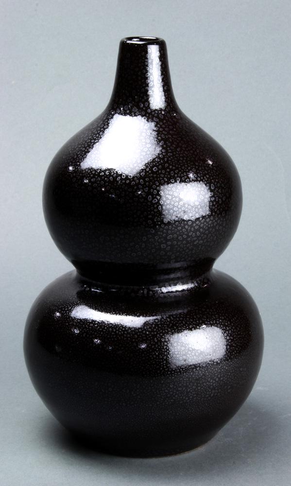 Chinese Cizhou Black Glazed 'Oil Spot' Double-Gourd (1 of 3)