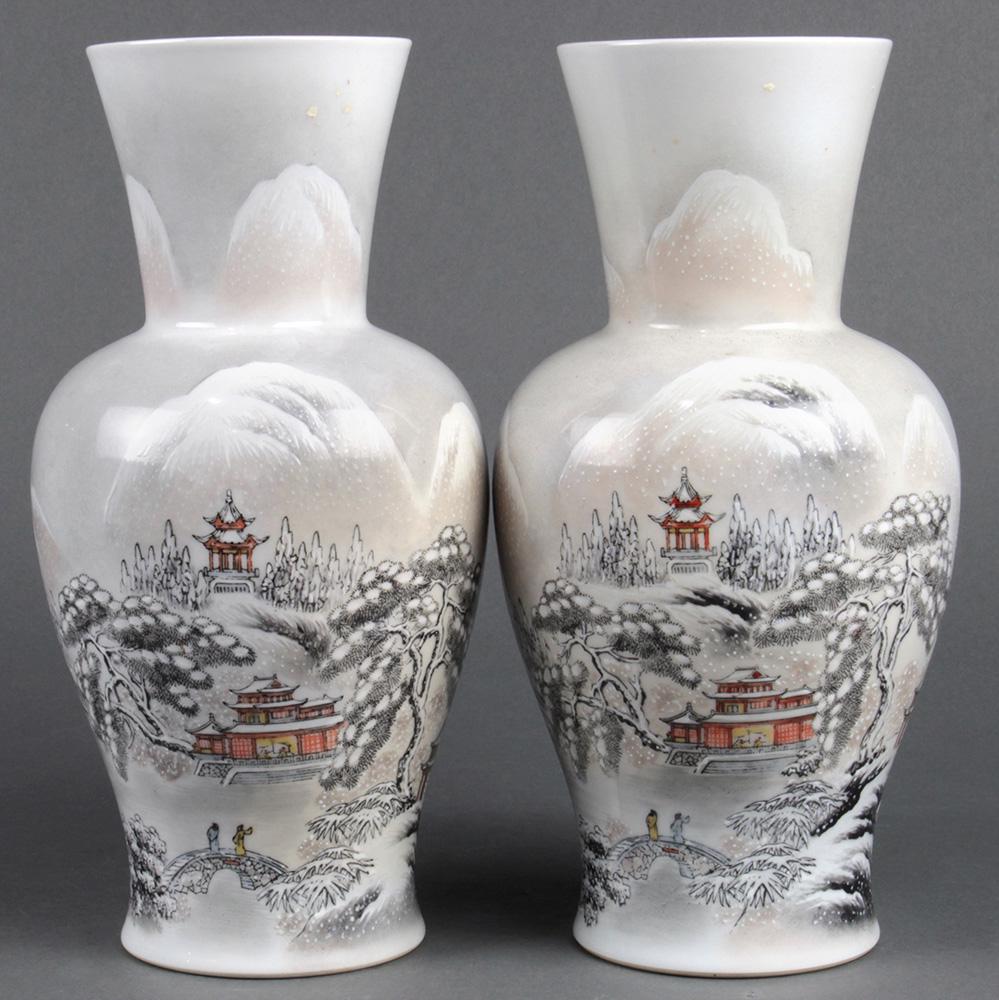 (lot of 2) Chinese Porcelain Vases, Snowy Landscape: (lot of 2) Pair of Chinese enameled porcelain vases, of a snowy landscape with figures and pavilions, shoulder with colophon, base with apocryphal Hongxian mark,10.5"h