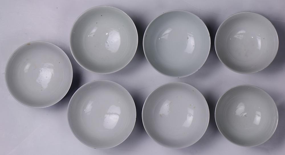 (lot of 7) A Group of Chinese blue and white bowls (1 of 2)