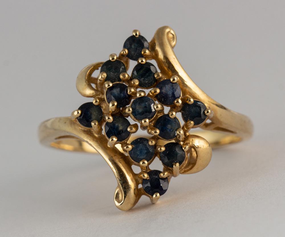 Sapphire, 10k yellow gold ring (1 of 3)