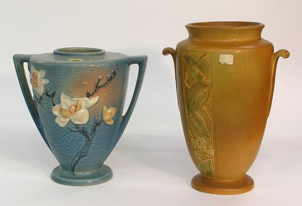 Roseville art pottery vase Magnolia