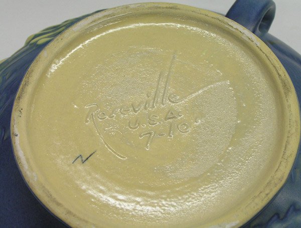 Roseville Freesia Blue console bowl - 3
