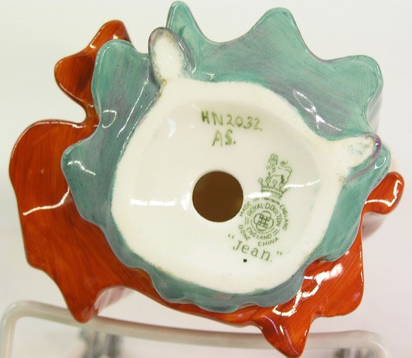 Royal Doulton figures Jean Margaret - 4
