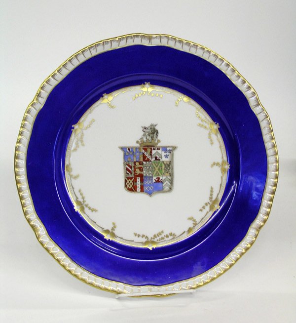 Continental porcelain cabinet plate