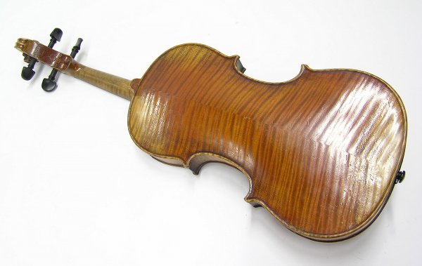 Cased full size violin - 3