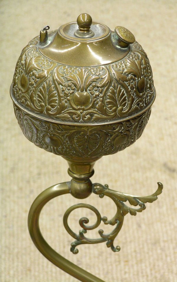 American Victorian oil lamp - 3