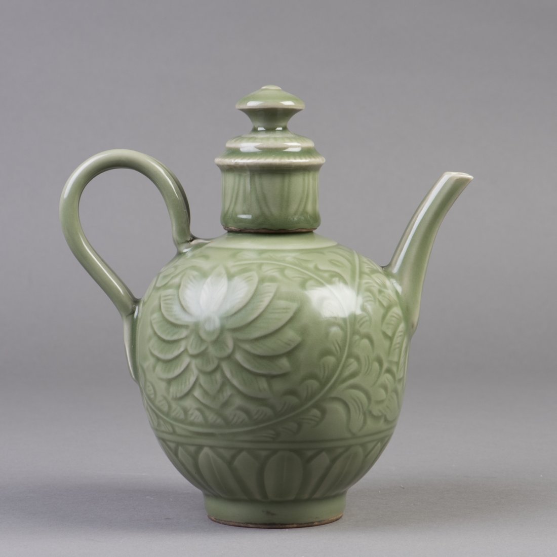 A Chinese Porcelain Celadon Tea Pot (1 of 6)