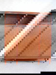 French Art Deco 3-door bookcase, circa 1925: French Art deco three door bookcase, circa 1925 70.5''h x 16.25d x 62.5d. (Keys in office)