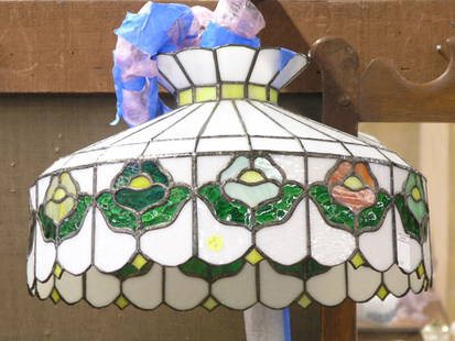Stained and leaded glass ceiling lamp: Stained and leaded glass ceiling lamp