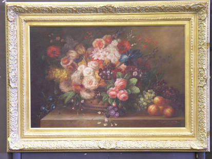 Framed oil, Floral Still Life: Framed oil on canvas, Floral Still Life, signed Anne lower right, 20th century
